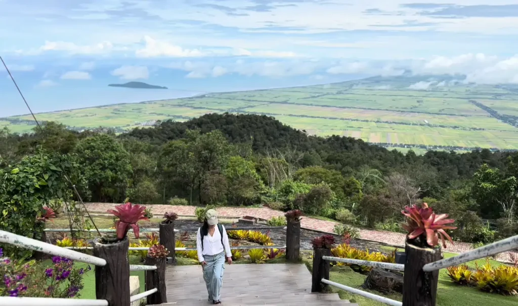 Panduan Mendaki Gunung Jerai: Pengalaman Unik di Kedah