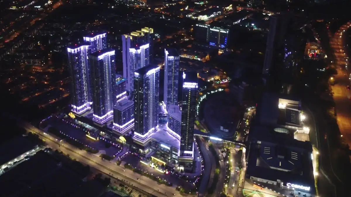 i-City Shah Alam: Menghidupkan Malam dengan Cahaya