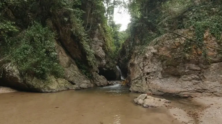 Air Terjun Jeram Kedah Mengagumi Keindahan Alam Semulajadi