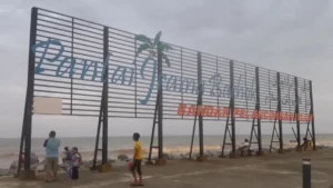 Pantai Irama: Keindahan alam, aktiviti seru, dan hidangan lazat menyediakan pengalaman tak terlupakan di Kelantan.