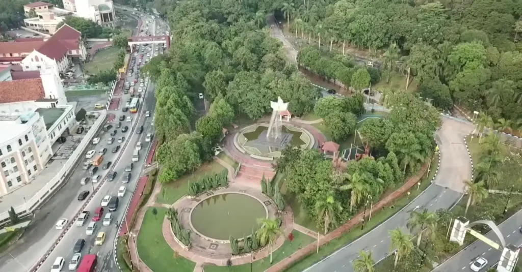 Taman Tugu Keris